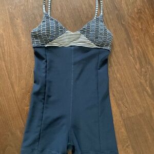 Upside workout romper worn once pads for top included